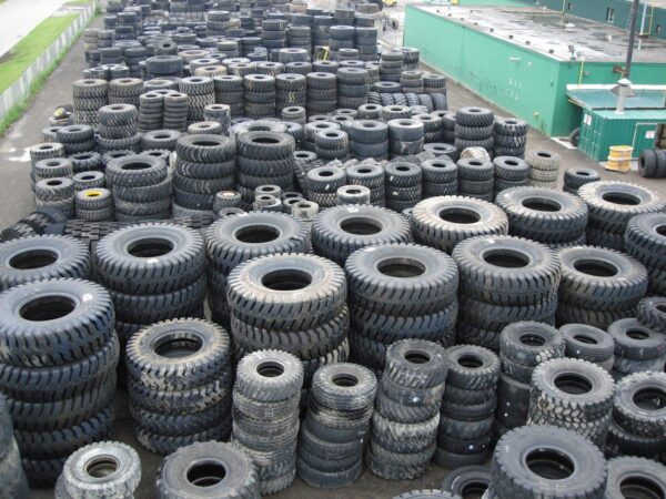 Used Car & truck tire wholesale